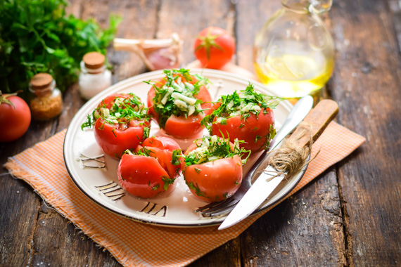 малосольные помидоры рецепт фото 8